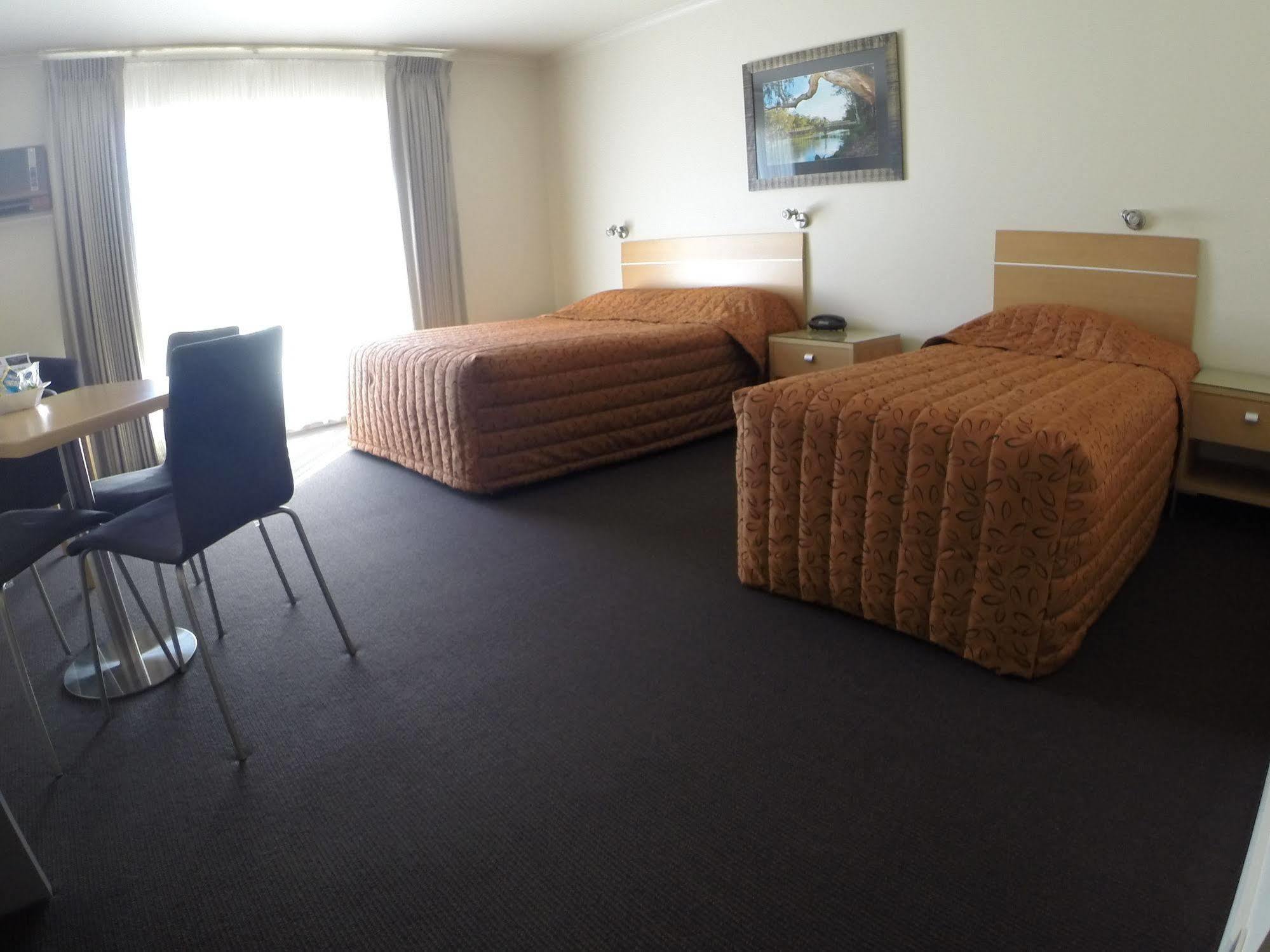 Comfort Inn Clubarham ภายนอก รูปภาพ